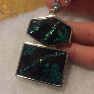 Quality costume jewelry, blue stone necklace